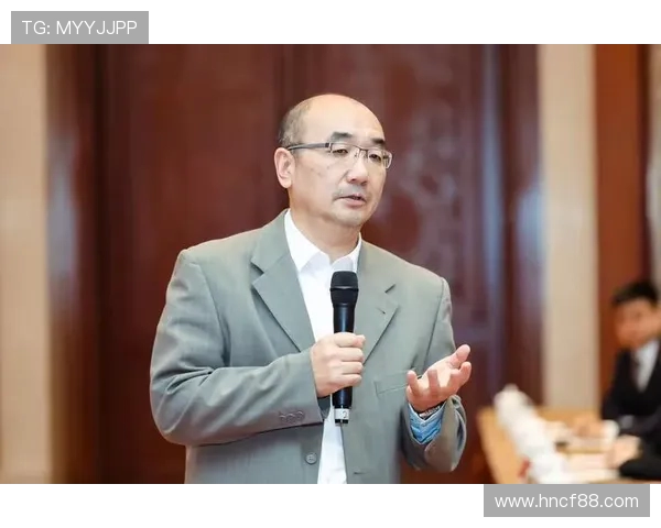 专访王磊揭秘DOTA2成功背后的策略与团队协作秘诀